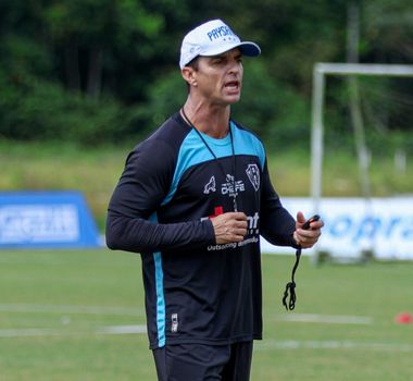 Imagem - Paysandu anuncia demissão de Júnior Rocha e auxiliar técnico