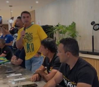 Imagem - Flávio Bolsonaro chega a Belém para motocarreata e comício nesta segunda-feira (14)