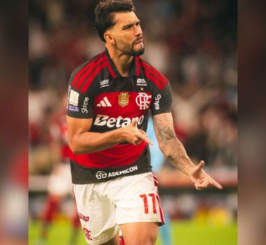 Imagem - Flamengo vence Corinthians no Maracanã e retoma liderança do Brasileirão