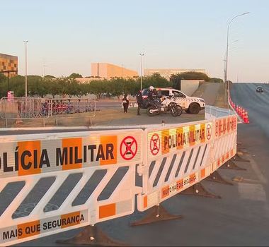 Imagem - Drone não identificado que sobrevoava o STF é abatido em Brasília
