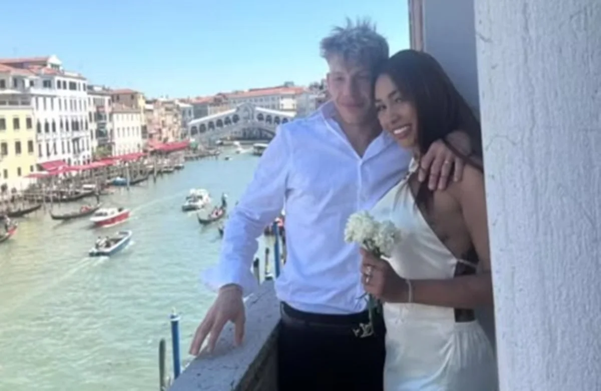 Casal morava na Itália e estavam casados desde junho, Marido morreu dois dias antes -