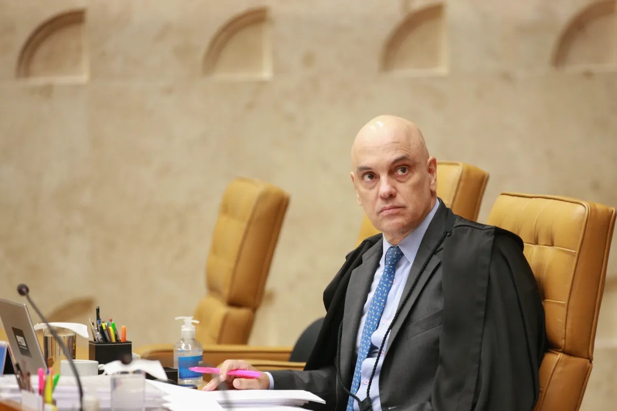 Plenário da Corte começa a analisar nesta terça-feira (15) se documento da PF, que reúne mensagens envolvendo o ministro, pode ser utilizado na investigação
