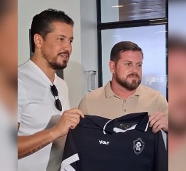 Imagem - Thiago Carpini chega a Belém para comandar o Remo na reta final da Série A