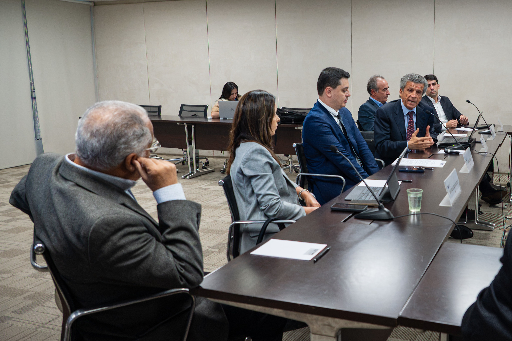  Especialistas defendem segurança jurídica e mais capital privado para ampliar investimentos em infraestrutura - 