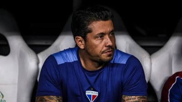 Leão vai anunciar a contratação do treinador - 