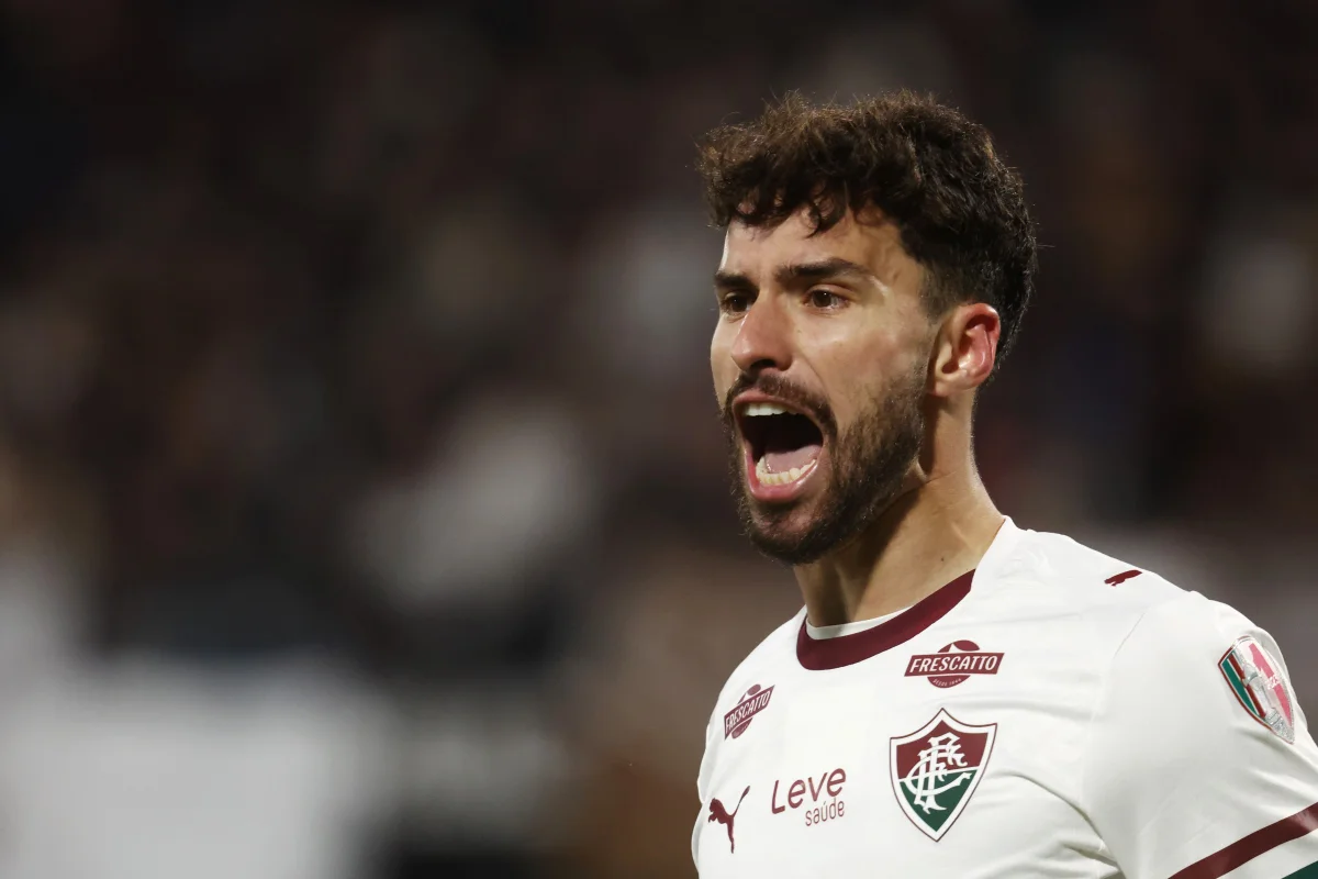 Meio-campista foi chamado por Carlo Ancelotti para substituir João Pedro, do Chelsea, que está lesionado