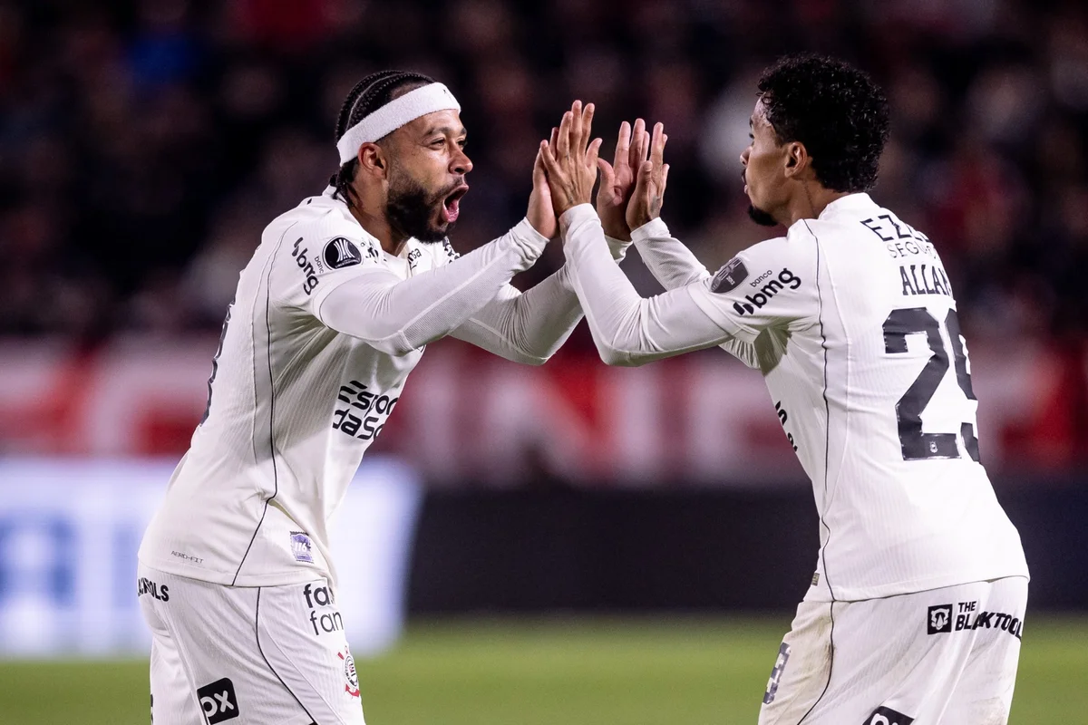 Timão enfrenta o Estudiantes nesta quarta-feira (16), após empate por 1 a 1 na partida de ida, na Argentina