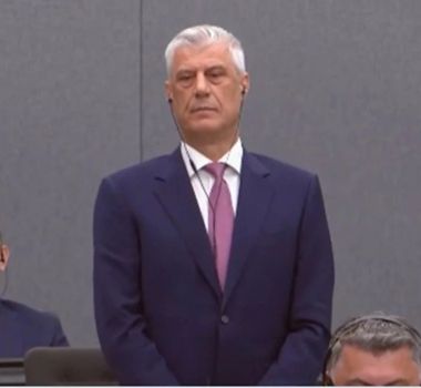 Imagem - Ex-presidente do Kosovo, Hashim Thaçi é condenado a 25 anos de prisão por crimes de guerra em Haia