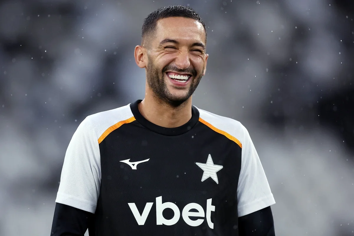 Imagem - Ziyech e Tite são regularizados e podem estrear pelo Botafogo