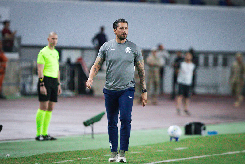 Carpini estreou com derrota no comando do Leão - 