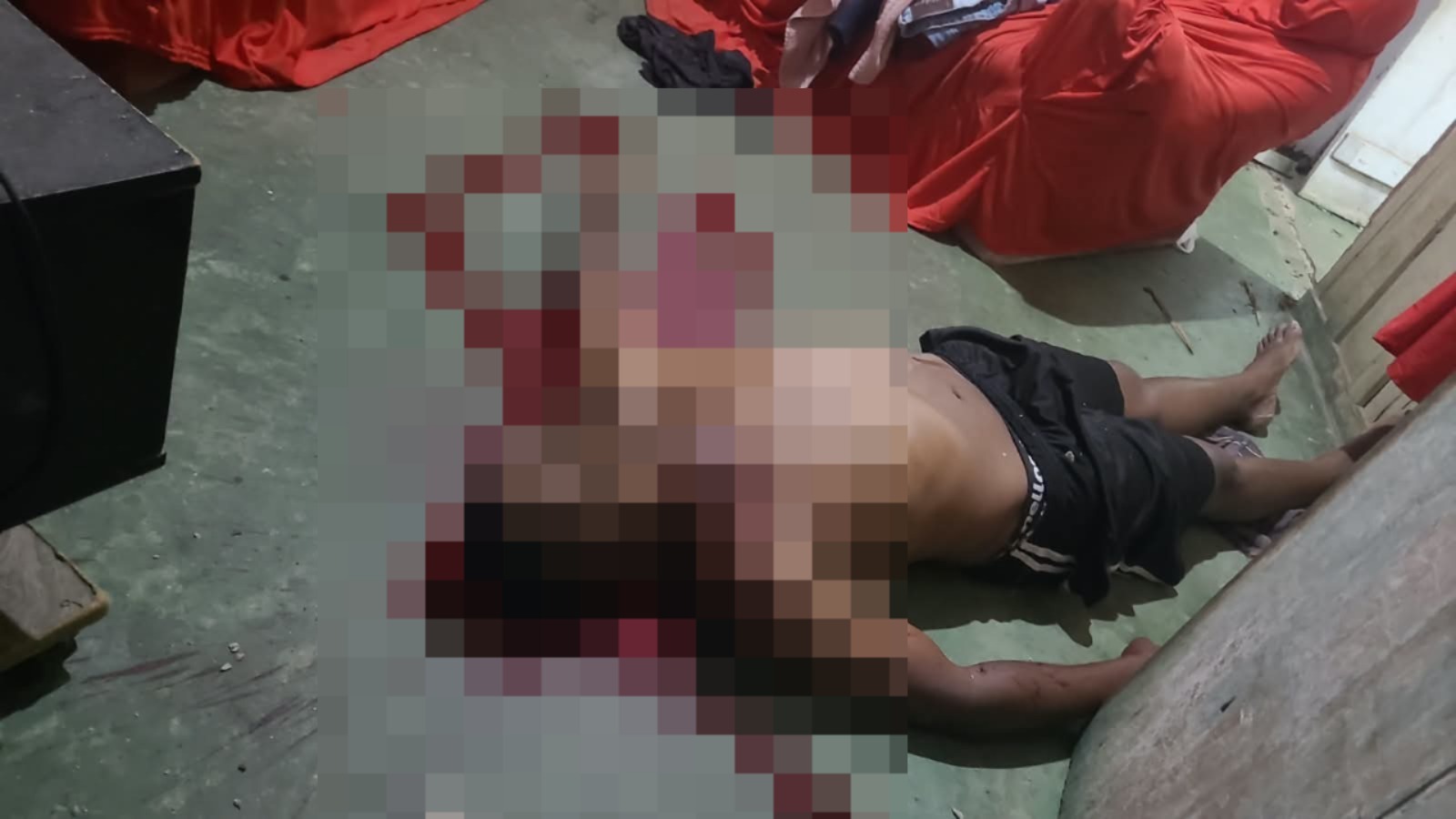 Crime aconteceu na madrugada deste domingo - 