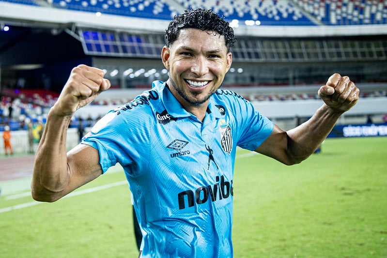 Rony marcou contra o Remo no Mangueirão - 