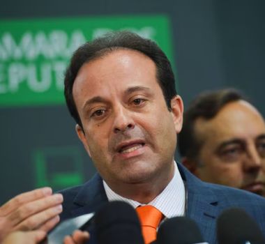 Imagem - Justiça bloqueia R$ 5 milhões de André Moura por suspeita de fraude no RJ