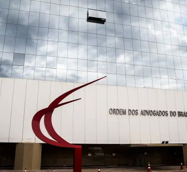 Imagem - Lei que amplia cargos da diretoria da OAB é sancionada