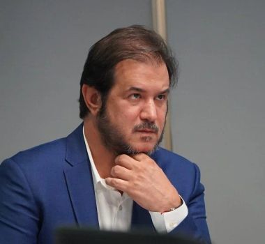 Imagem - Presidente do União Brasil, Antônio Rueda é gravado em quarto de hotel em meio a acusações de agressão