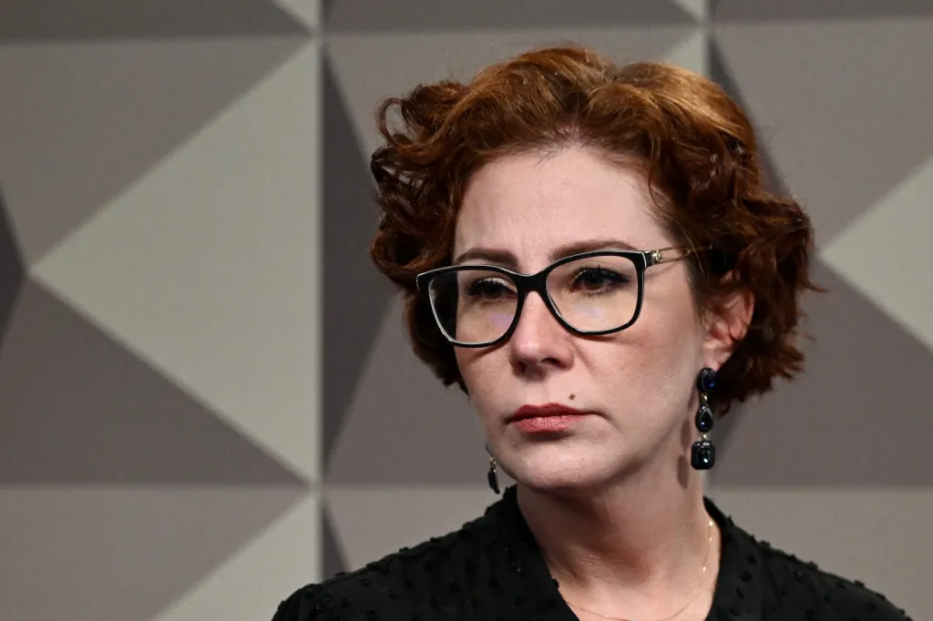 Ex-deputada federal Carla Zambelli 