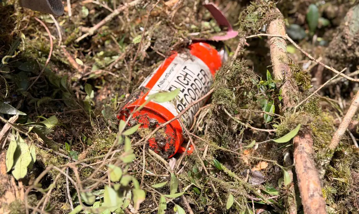 Imagem - Cenipa recupera caixa-preta de helicóptero que levava cantor Rick