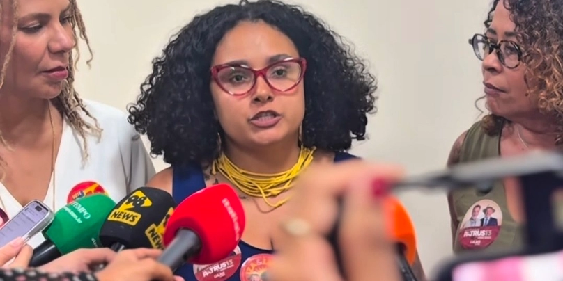 Imagem - Bomba é lançada contra escritório de candidata em BH; equipe relata agressões