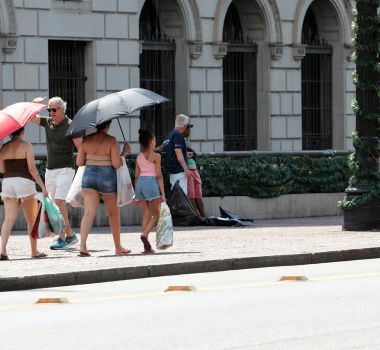 Imagem - Inmet emite alerta de grande perigo por onda de calor no fim de semana