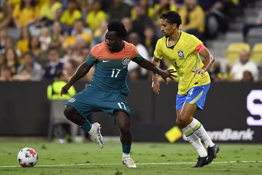 As e Marca apontaram falhas da Seleção no 1 a 1 e questionaram o desempenho da equipe no início do novo ciclo sob o comando de Carlo Ancelotti.