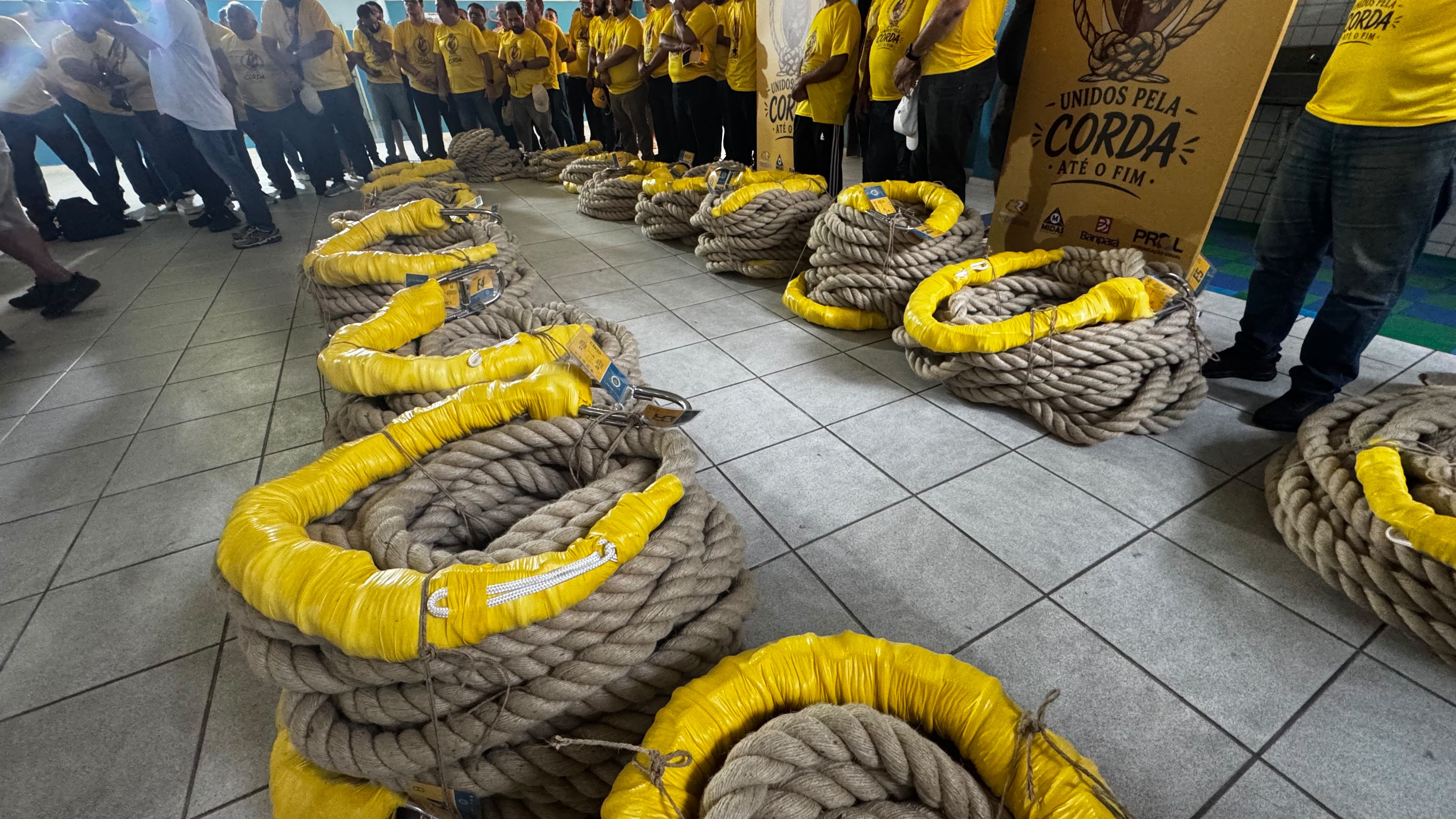 Corda foi vistoriada para a segurança dos promesseiros e fiéis -
