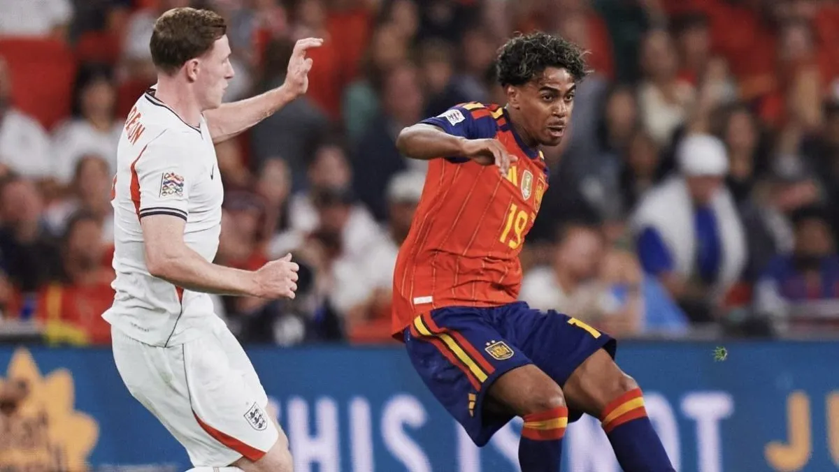 Espanha bate a Inglaterra de virada e larga na frente na Nations League