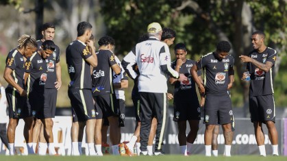 Com novidades em todas as posições, Ancelotti renova a Seleção em treino na Austrália
