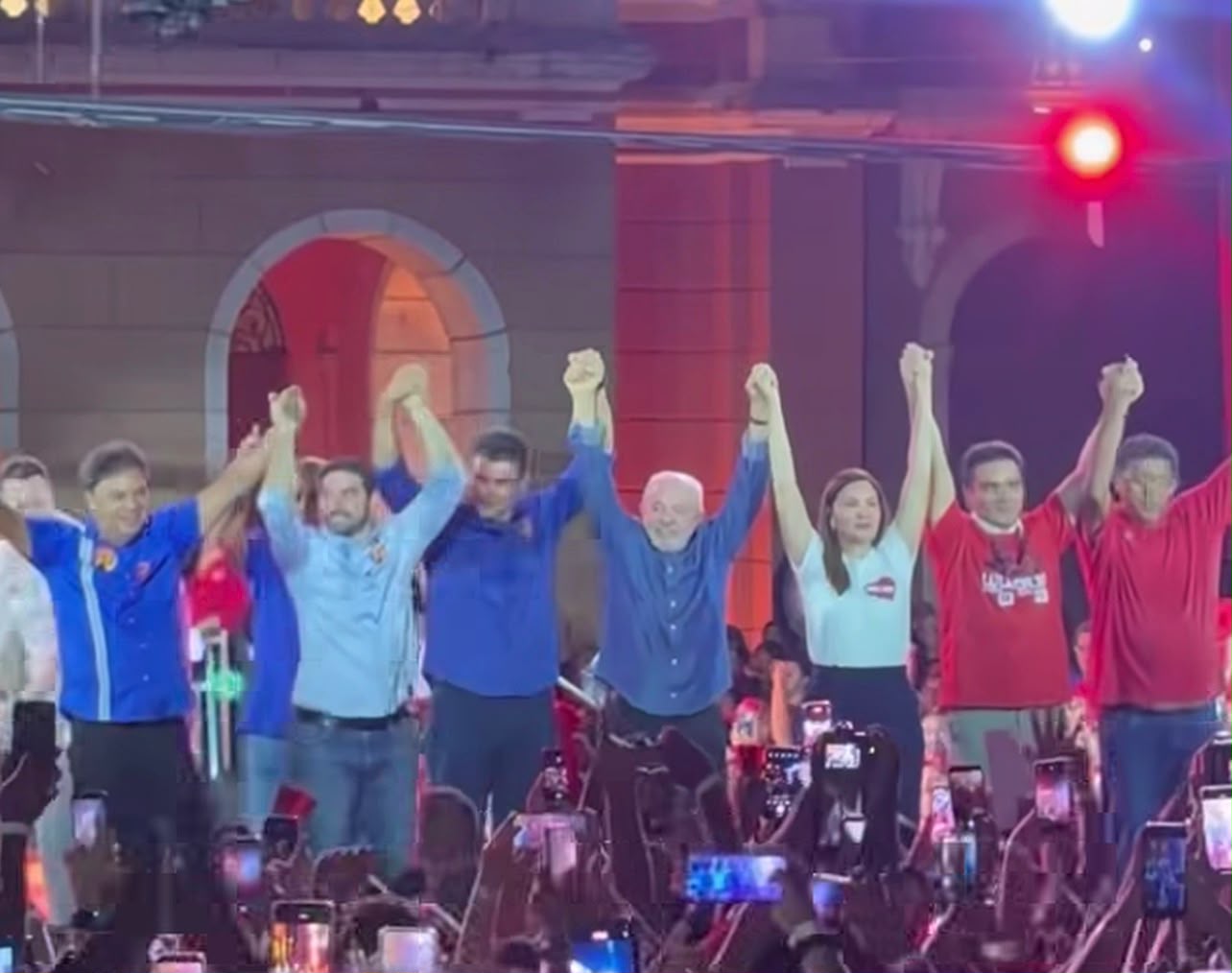 Lula durante comício realizado em Belém.