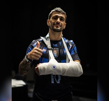 Imagem - Arrascaeta sofre fratura no punho e será desfalque do Flamengo