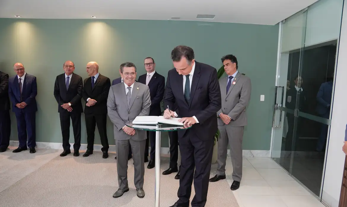 (A nomeação foi publicada em edição extra do Diário Oficial da União de segunda-feira (28).