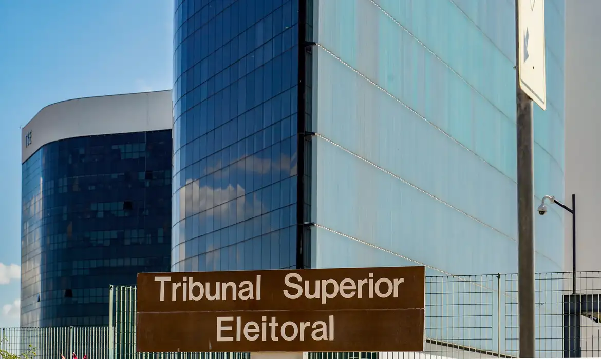 (Prédio sede do TSE)