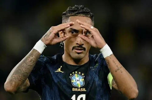 Raphinha é um dos destaques da Seleção -