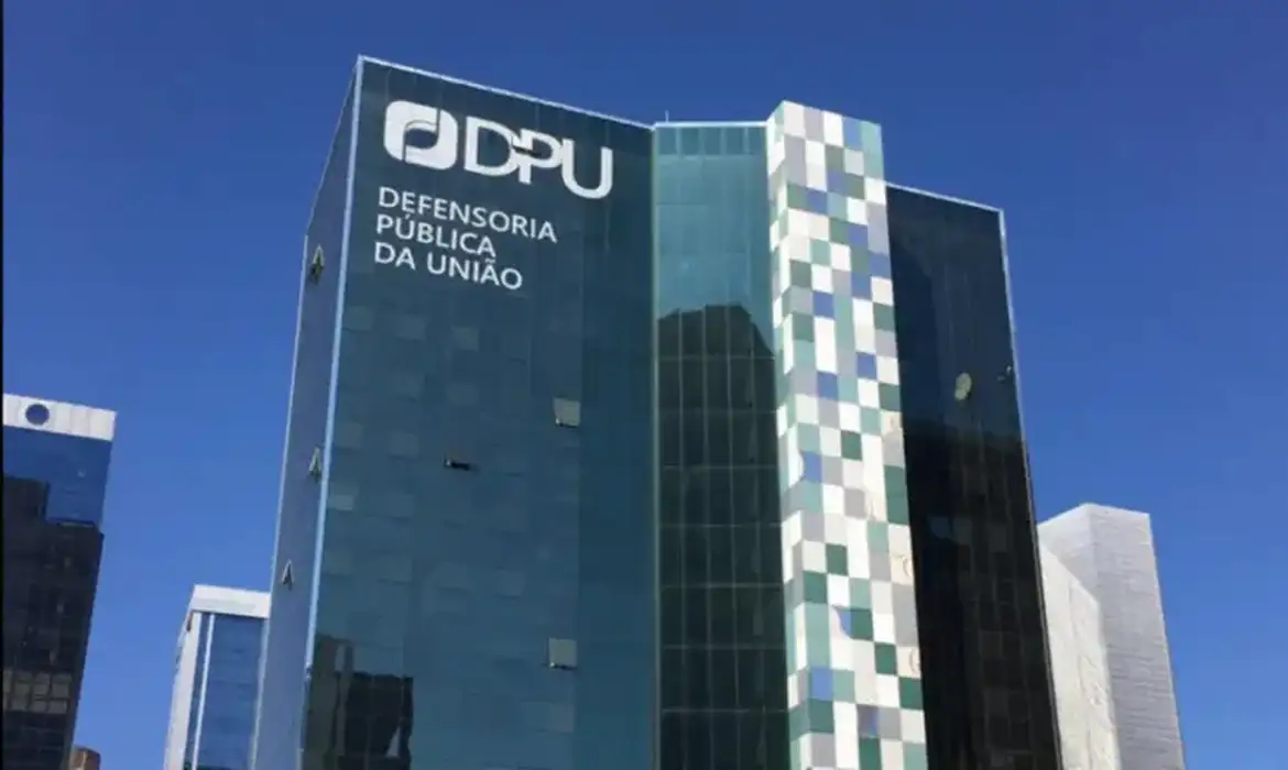 (Defensoria Pública da União)