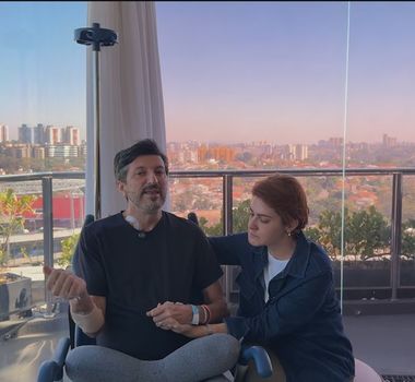 Imagem - Velório de Lito Sousa é aberto ao público em SP; esposa faz pedido aos fãs