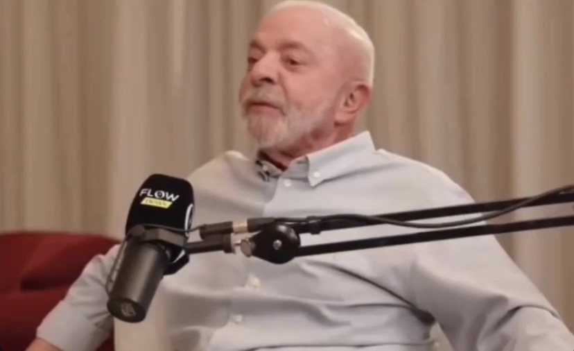 Declaração foi dada em tom descontraído durante conversa sobre o escândalo envolvendo o Banco Master

