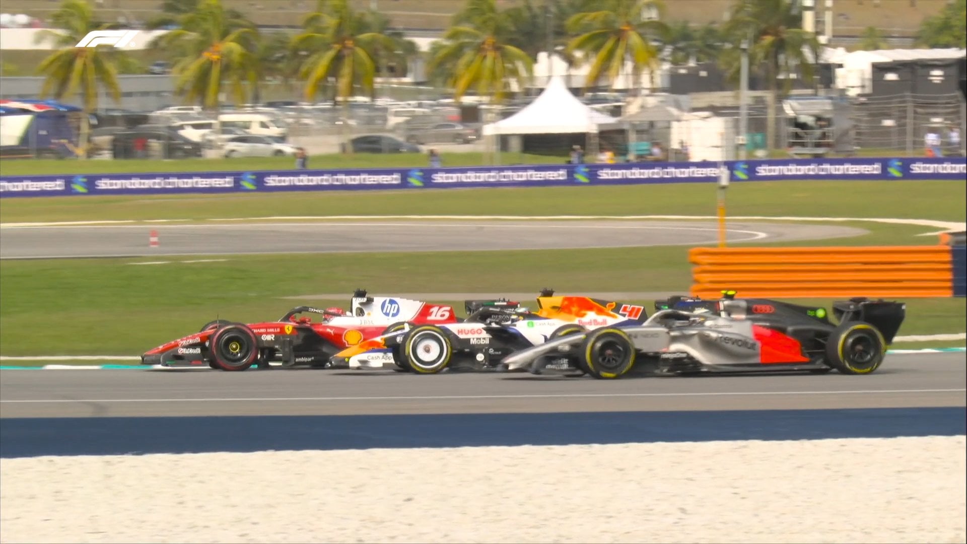 F1 desembara na Malásia para o GP do Barhein - 