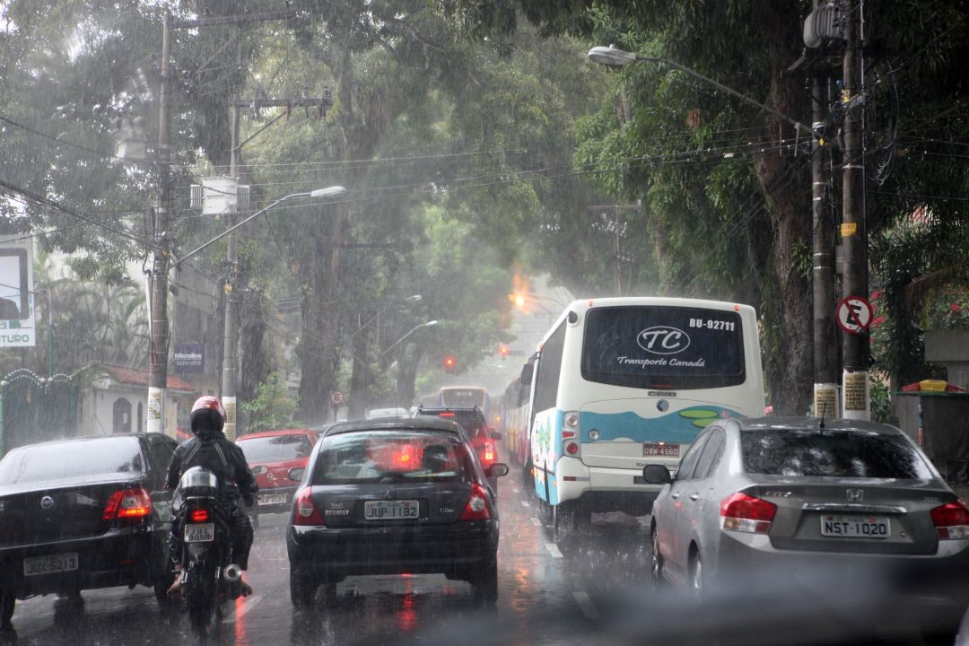 Instituto Nacional de Meteorologia (Inmet) emitiu um aviso amarelo de perigo potencial para tempestades que alcança o sul do Pará.