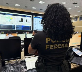 Imagem - PF conduz 59 pessoas e apreende quase R$ 790 mil em ações contra crimes eleitorais nas eleições de 2026