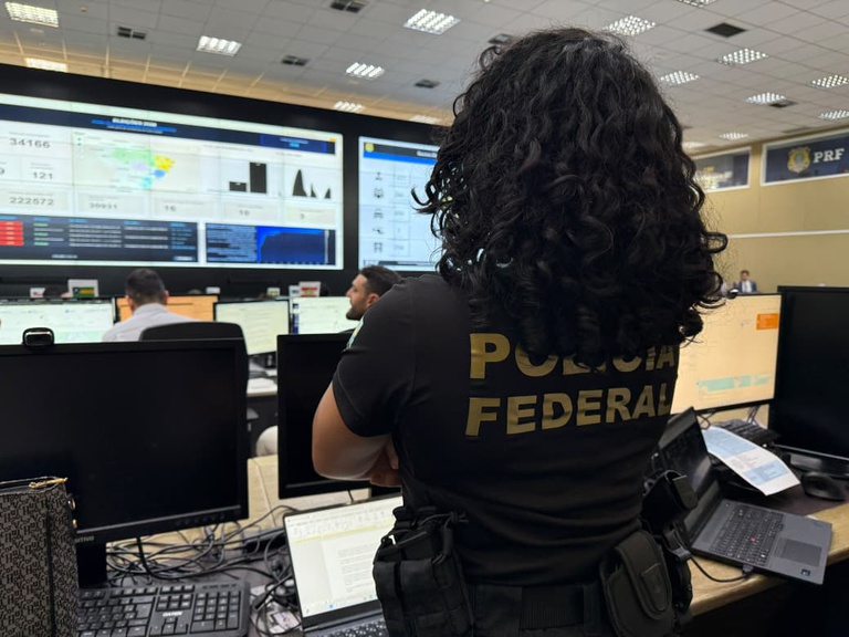 Imagem - PF conduz 59 pessoas e apreende quase R$ 790 mil em ações contra crimes eleitorais nas eleições de 2026