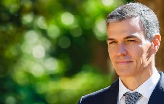Primeiro-ministro espanhol convoca eleições antecipadas para novembro
