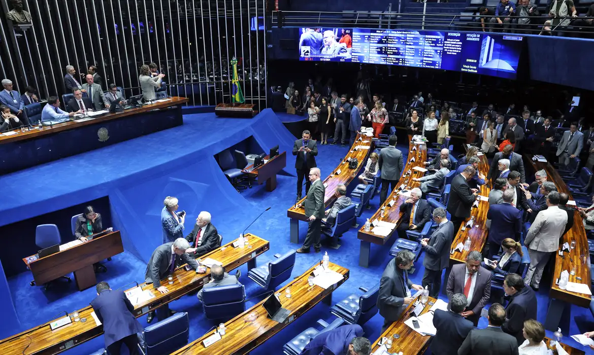 As eleições deste ano renovaram 54 das 81 cadeiras do Senado, o equivalente a dois terços da Casa.