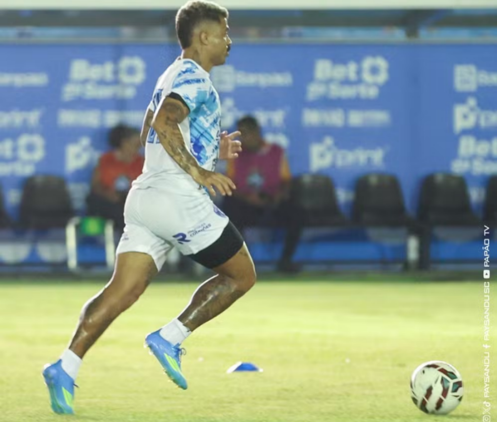 Marcinho, meia do Paysandu -