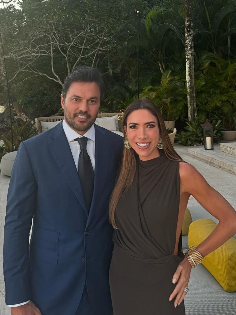 Apresentadora também apareceu sem aliança em publicação nas redes sociais.