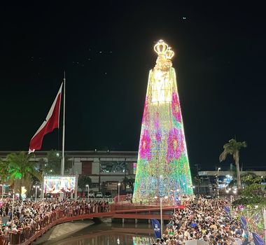 Imagem - Imagem de Nossa Senhora de Nazaré é acesa na Doca para o Círio 2026