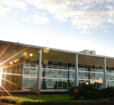 Imagem - STF deve julgar revisão da condenação de Bolsonaro após eleições