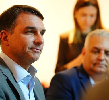 Imagem - Flávio Bolsonaro defende fim da reeleição e quer aplicar mudança já em seu mandato se for eleito