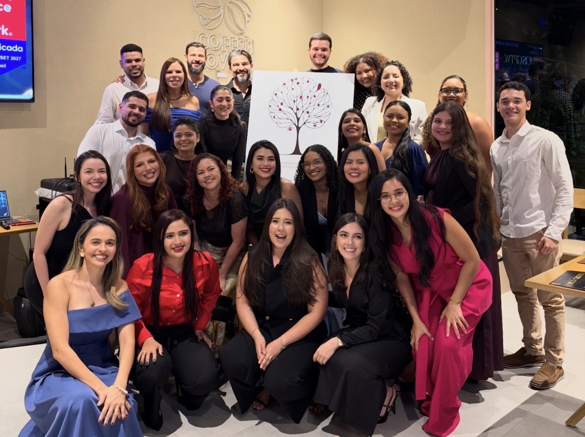 Equipe do escritório Aguilar Advogados Associados 