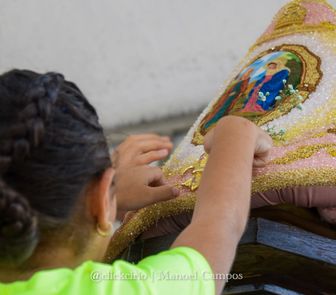 Imagem - Emoção e fé marcam a descida da Imagem Original de Nossa Senhora de Nazaré
