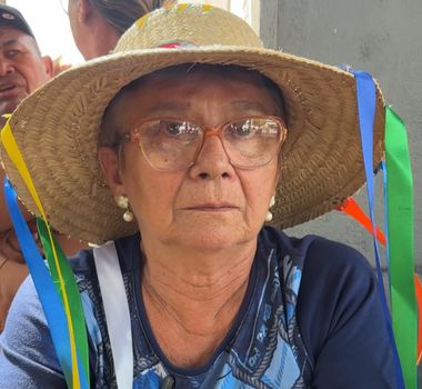 Imagem - Devota se emociona ao acompanhar a Romaria Fluvial em Belém: “Ela é tudo na minha vida”