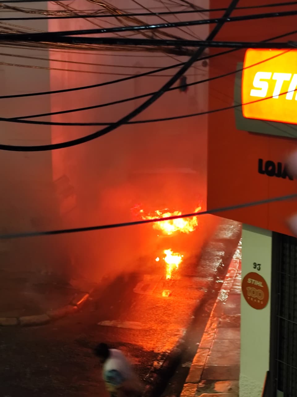Incêndio teria acontecido por uma pane elétrica -